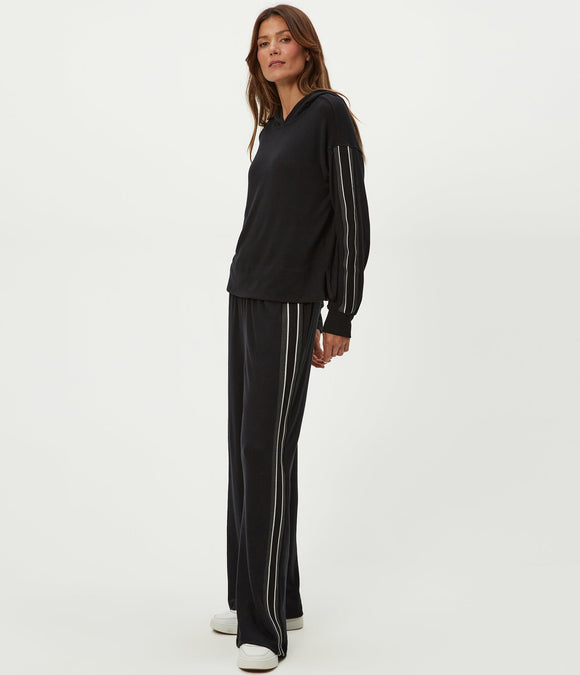 Judy Madison w/Rib Trim Pant