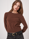 Fine knit round neck cashmere sweater