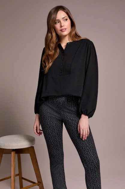 Airflow Long Sleeve Mandarin Collar Blouse