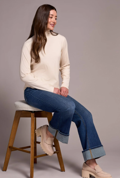 Long-Sleeve Turtle Neck Top