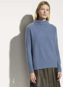 Boiled Funnel Neck Pullover