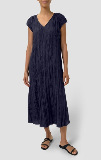 Crushed Silk V-Neck Full Length Dress – Walla Walla Clothing Co Crushed Silk V-Neck Full Length Dress – Walla Walla Clothing Co